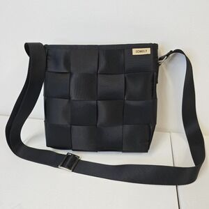 COMELY Black Woven Seatbelt Crossbody Bag Adjustable Strap